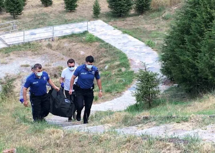 83 gün önce cesedi bulunmuştu, bugün toprağa verildi