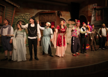 Kartepe’de Kültür Sanat Sezonu Açıldı