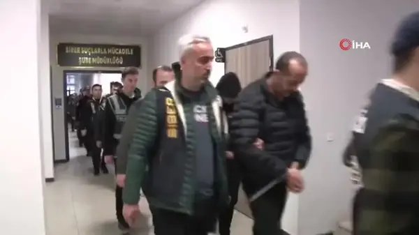 bungalov dolandiriciligina buyuk operasyon 51 supheli yakalandi 0 e39FURLk