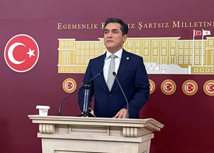 İYİ Parti’den Terörle Mücadele ve Hayvan Hakları Üzerine Eleştiriler