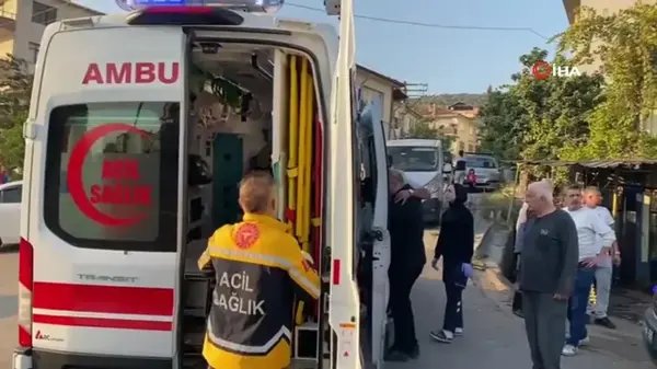kamyonete carpan otomobilin surucusu agir yaralandi 0 uEIZ3OgN