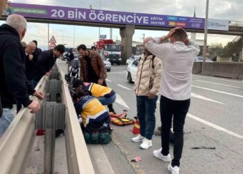 Kocaeli’de Elektrikli Bisiklet Kazası: Sürücü Ağır Yaralandı