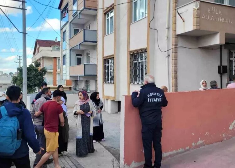 Kocaeli’de Madde Bağımlısı Yangın Çıkardı