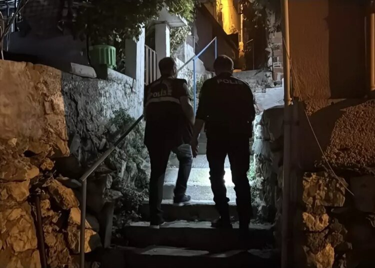 Kocaeli’de Silahlı Kavga: 2 Yaralı