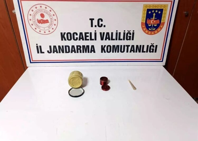 Kocaeli’de Uyuşturucu Operasyonu: 10 Şüpheli Yakalandı