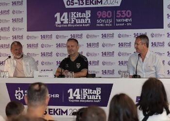 Kocaelispor’un efsaneleri taraftarla buluştu
