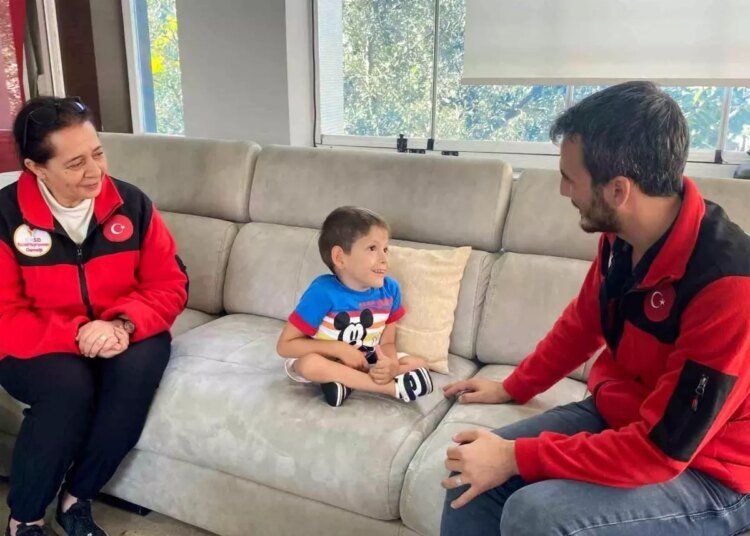 Minik Umut’un Polis Olma Hayali Gerçekleşti