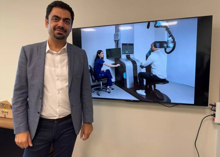 Türk akademisyenler saç ekiminde “nokta atışı” sağlayan cihaz üretti