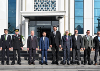 Vali Aktaş’tan Kartepe’ye Ziyaret