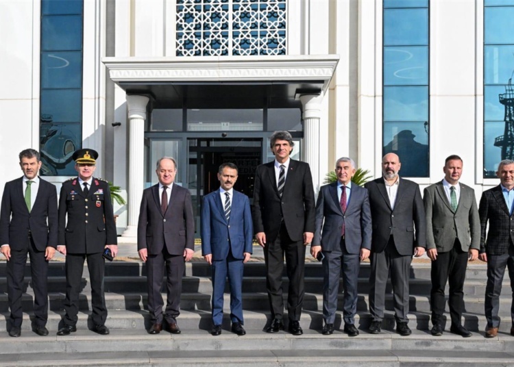 Vali Aktaş’tan Kartepe’ye Ziyaret