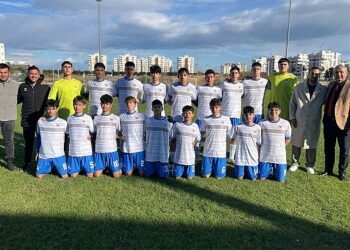 Kemer Belediye Merkez Spor dolu dizgin