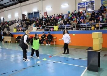 İnegöl’de Engelliler Sahaya İndi