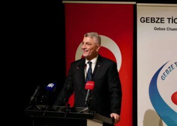 Ticaret Bakanı Bolat, Kocaeli’de iş dünyası buluşmasında konuştu Açıklaması