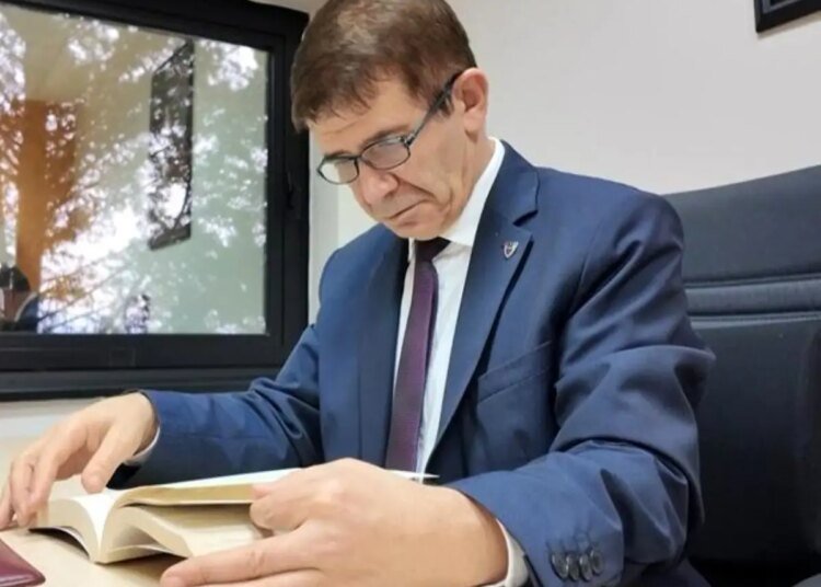 “Türkiye’nin tampon bölgenin eksik kısımlarında Suriye’ye yönelik bir kara harekatı yapmasını bekliyorum”