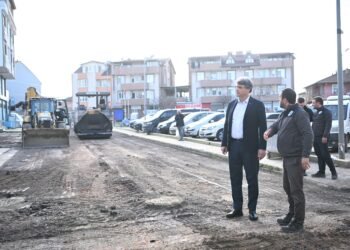 Kartepe Istasyon Mahallesinde 280 Ton Asfalt 3