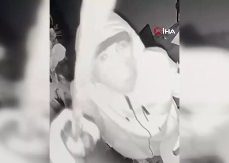 Gözleri Görünen Çetenin Düğümünü Polis Çözdü