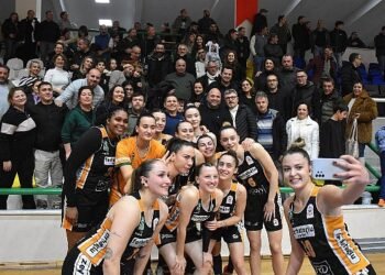 Gürespor, çeyrek finalde