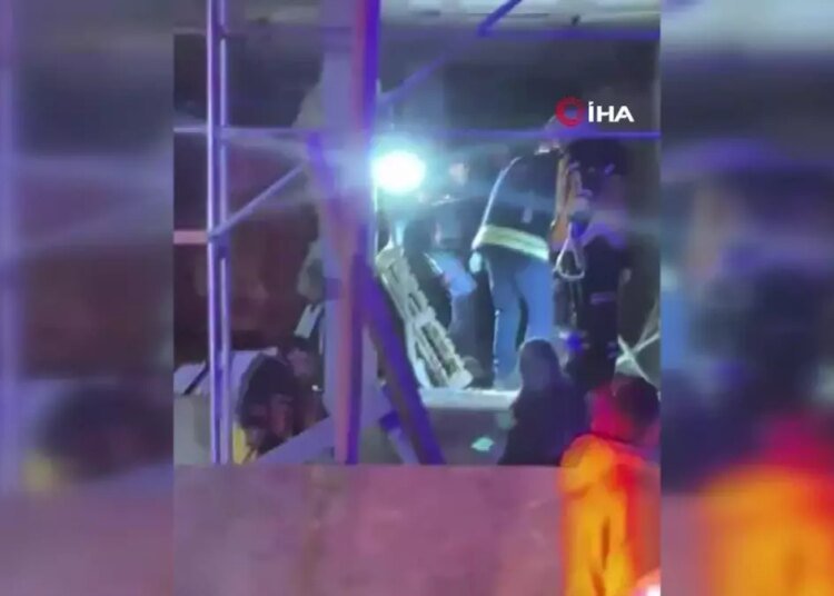 İnşaat Halindeki Binanın Asansör Boşluğuna Düşen Çocuk Yaralandı