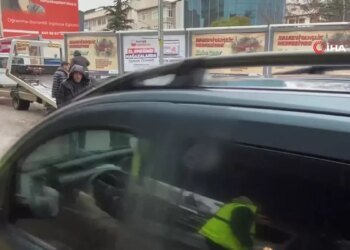 İzmit’te Kaza: Kopan Parça Yaya Yaraladı