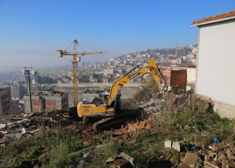 Kocaeli Cedit Mahallesi’nde Kentsel Dönüşüm Projesi Başlatıldı