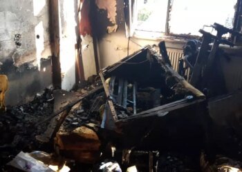Kocaeli’de 4 Katlı Binada Yangın: Elektrik Kontağından Çıktığı Tahmin Ediliyor