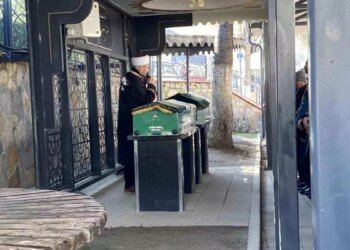 Kocaeli’de Baltayla Öldürülen Berber İsa Turgut Son Yolculuğuna Uğurlandı