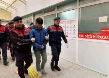 Kocaeli’de Baltayla Öldürülen Berberin Katilleri Tutuklandı