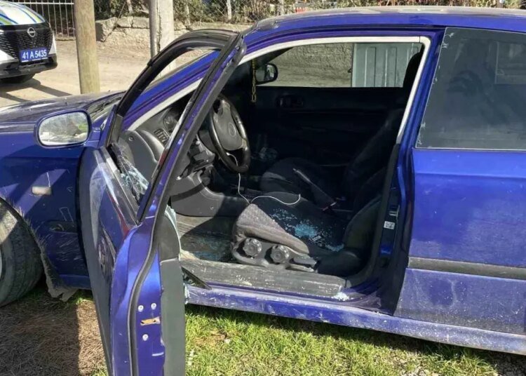 Kocaeli’de Hükümlü Polis Üzerine Aracı Sürdü, Trafik Polisi Yaralandı