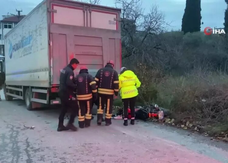 Kocaeli’de Motosikletli Kaza: Sürücü Ağır Yaralandı