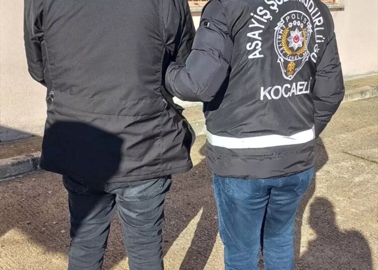 Kocaeli’de Yakalanan 3 Hükümlü Cezaevine Gönderildi