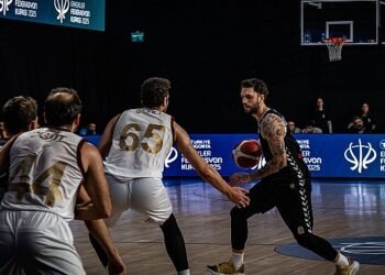 Konya Büyükşehir Belediyespor Finalde