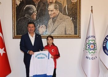 Büyükşehir Sporcusu Masa Tenisi’nde Dünya Dördüncülüğü’ne Yükseldi