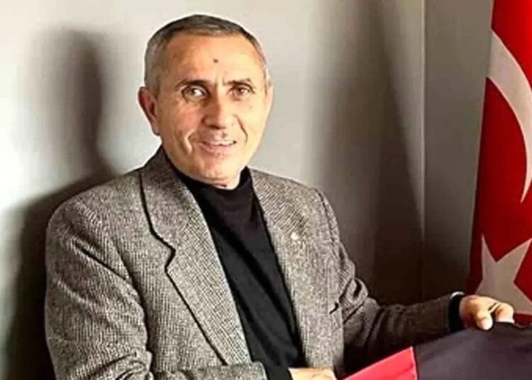 Çayırova Gümüşspor U-17 Takımı, Hakemin Bıçaklanmasının Ardından Ligden Çekildi