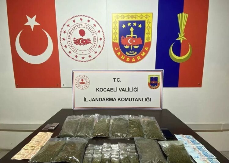 Darıca’da Uyuşturucu Operasyonu: 4 Kilogram Sentetik Uyuşturucu Ele Geçirildi