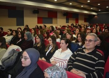 EÜ Eğitim Fakültesinde, İzmir Aile ve Sosyal Hizmetler İl Müdürlüğü personeline eğitim verildi