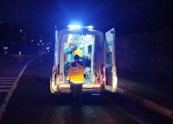 Gebze’de Kaldırıma Çarpan Otomobil Takla Attı: 4 Yaralı