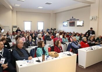 Güzelbahçe 3. Yaş Üniversitesi Start Verdi