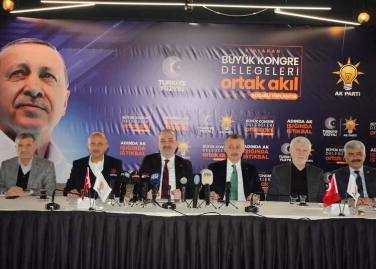 İl Başkanı Talus’tan “Büyük Kongre’ye Kocaeli’den 5 bin kişiyle katılacağız” açıklaması