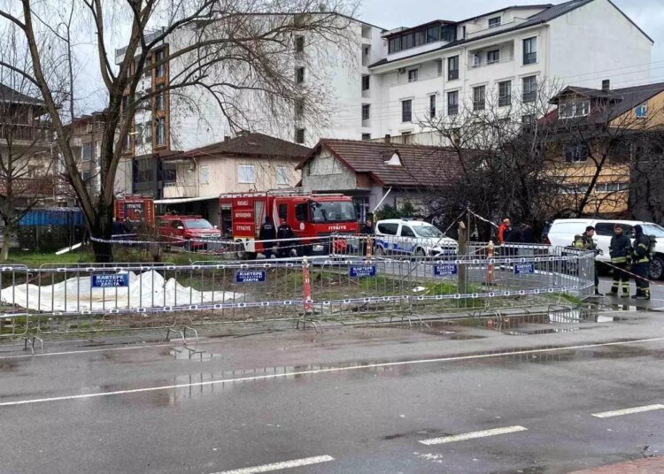 Kartepe’de Metan Gazı Yangını Kontrollü Şekilde Söndürüldü