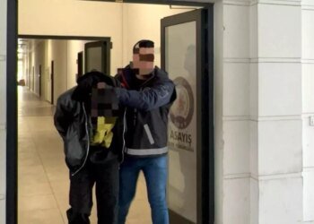 Kocaeli’de 1 Milyon TL Dolandırıcılık: Sahte Savcı Tutuklandı