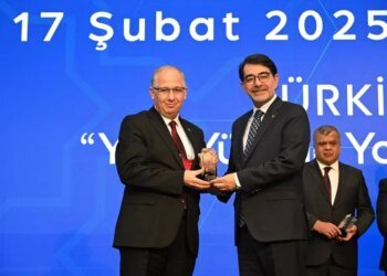 Marmara Kariyer Fuarı, “en etkin bölgesel kariyer fuarı” ödülüne layık görüldü