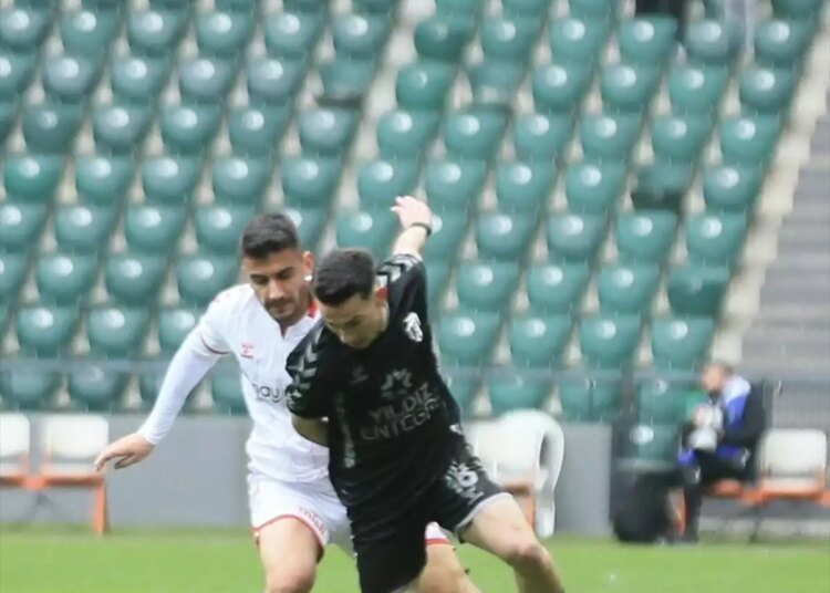 Net Global Sivasspor, Kocaelispor’u 2-0 Mağlup Etti