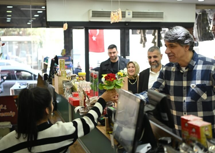 BASKAN KOCAMAN CICEK DAGITTI 7