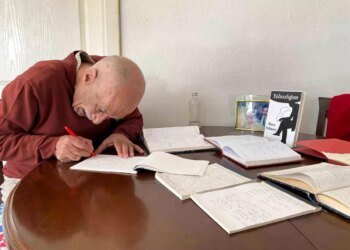 Görme Engelli Hacı Yılmaz: Yazmak Hayata Tutunmamın Yolu