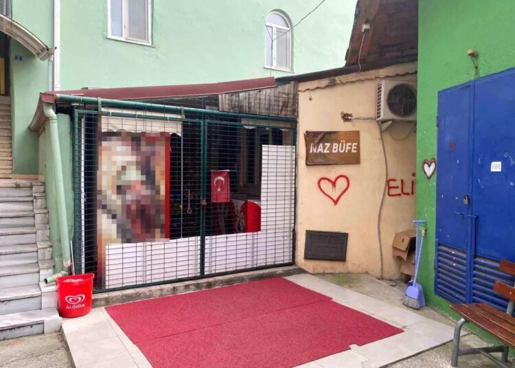 Kocaeli’de Çocuklar Marketten Dondurma Çaldı, Özür Diledi