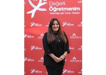 “Değerli Öğretmenim Eğitimin Yıldızları Programı”, tüm eğitim gönüllülerini bekliyor!