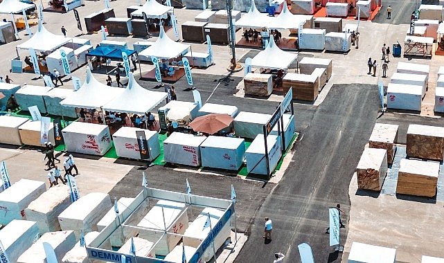 Afyonkarahisar Blok Fuarı Maya Tuttu