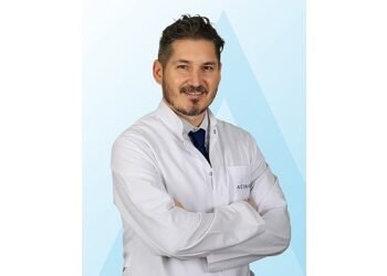 Lazer olamayanlar için göz içi kontakt lens tedavisi