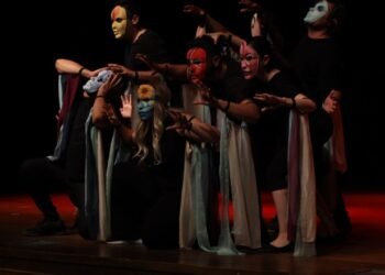 KO MEK kursiyerleri Artiz Mektebini gururla sundu file