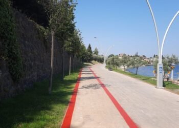 Kocaeli BSB bisiklet yolu cizgilerini yeniliyor file